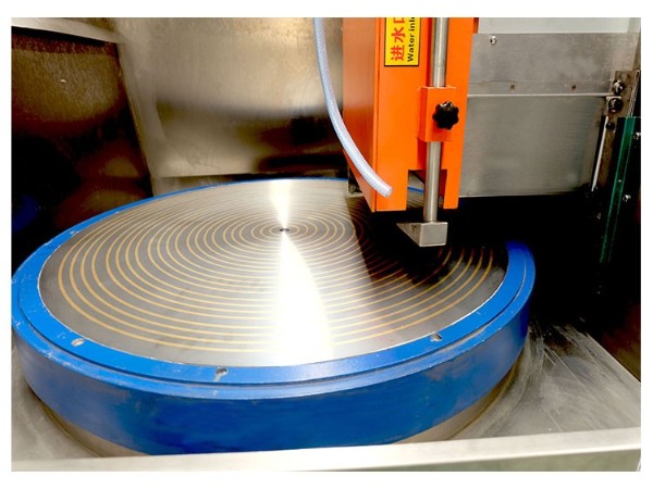 數控平面磨床工作臺面使用和保養事項